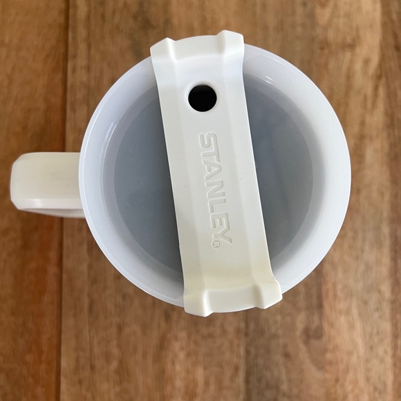 Stanley Quencher 40oz Tumbler in Fog color - Picture 4 of 4